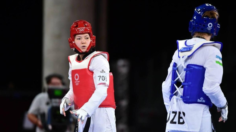 Двое казахстанских таэквондистов сразятся за лицензии на Олимпиаду-2024