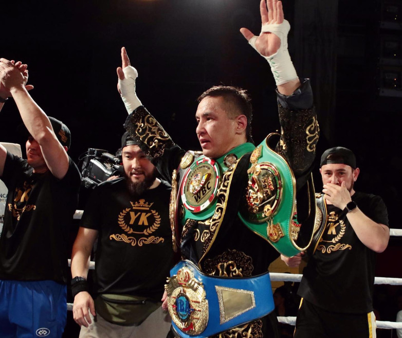 Нокаутом завершился поединок казахстанского тяжеловеса против боксера с 43 победами
