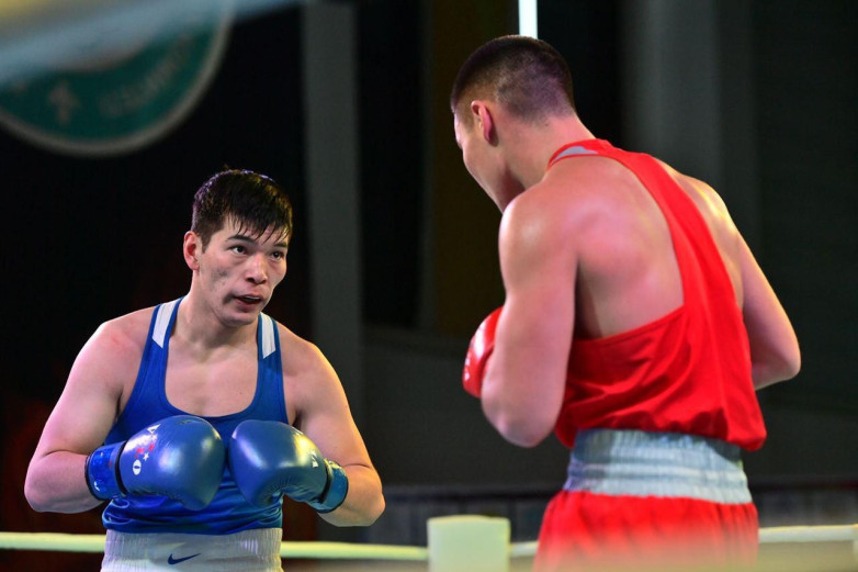 Казахстан завоевал третью лицензию по боксу на Олимпиаду-2024