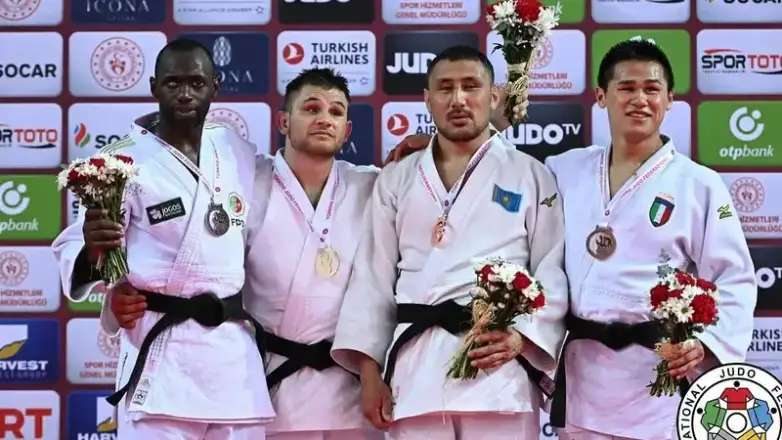 Қазақстандық дзюдошылар Түркиядағы турнирде екі медаль жеңіп алды