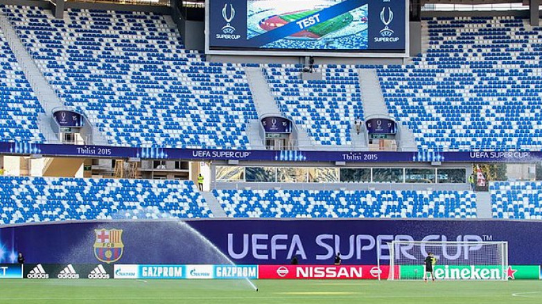 Финалы еврокубков и матчи чемпионатов Европы: как дела со стадионами в близлежащих странах?