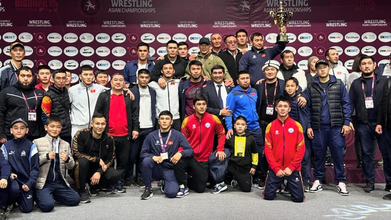 Сборная Кыргызстана по греко-римской заняла 2 место на чемпионате Азии в Бишкеке