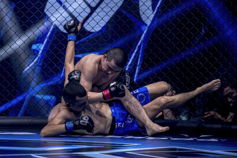 Дебютанты из Казахстана досрочно выявили сильнейшего на турнире Евразийской бойцовской лиги