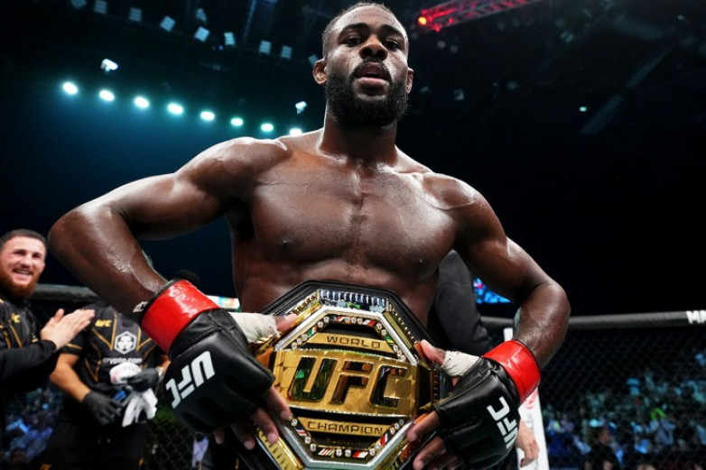 Бывший чемпион назвал имя желаемого соперника после победы на UFC 300