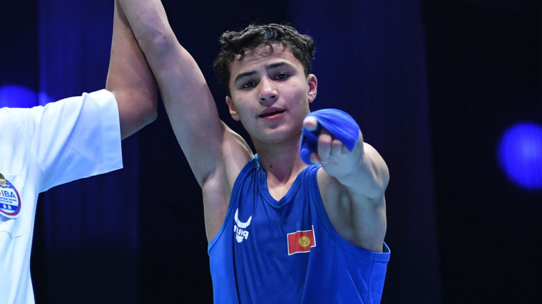 Зафарбек Камилов завоевал серебро молодежного чемпионата Азии