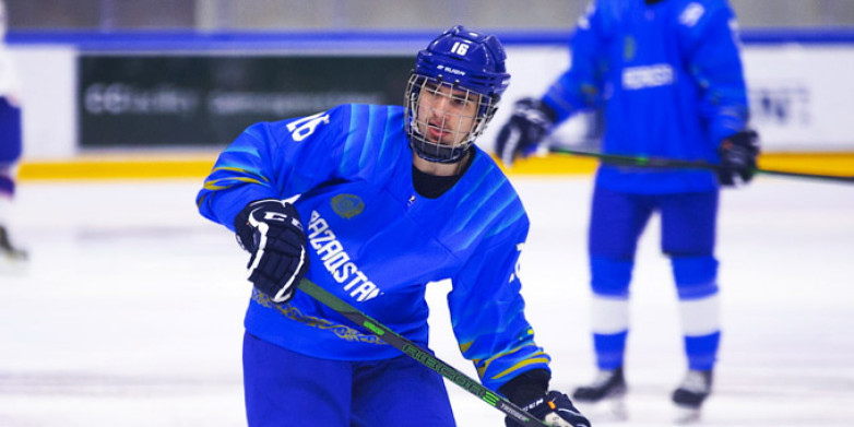 20-летний хоккеист дебютировал в сборной Казахстана на чемпионате мира в Чехии