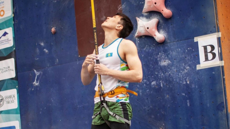 Казахстанец вышел в финал олимпийской квалификационной серии в Китае