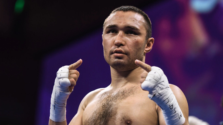 Бывший чемпион мира из Казахстана сделал вес перед главным боем в США