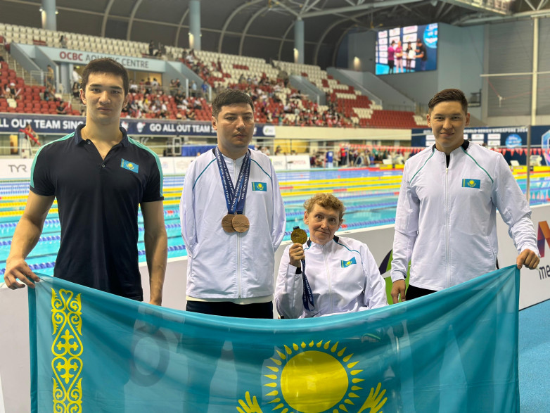 Казахстан завоевал «золото» на этапе мировой серии по пара плаванию в Сингапуре
