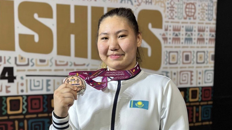 Казахстанская тяжелоатлетка принесла стране еще одну медаль чемпионата мира