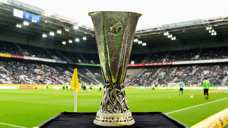 Стали известны главные арбитры финальных матчей Лиги Европы и Лиги конференций