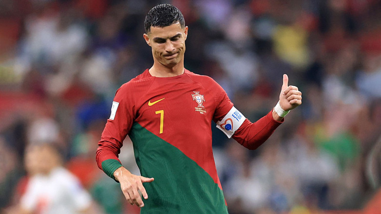 ВИДЕО. Голкипер сборной Португалии редким приемом спас Роналду