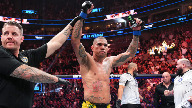 Жестким нокаутом завершился бой Алекса Перейры в главном поединке UFC 303