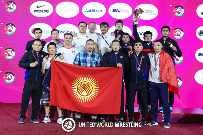 ЧА U-23: Сборная Кыргызстана по греко-римской борьбе завоевала 9 медалей