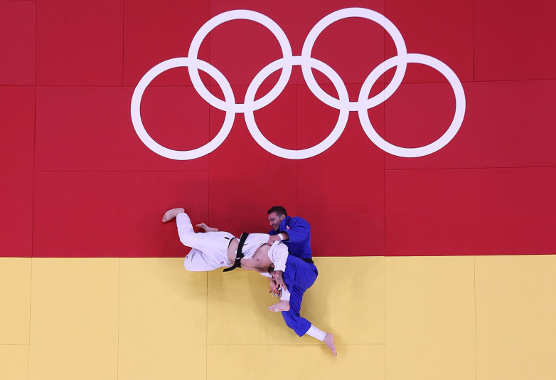 Дзюдоист получил травму, празднуя бронзу на Олимпиаде в Париже