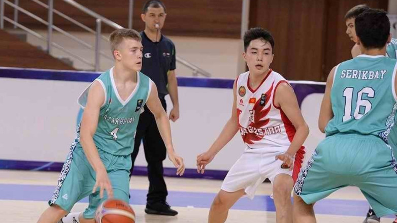 Казахстан уверенно обыграл Кыргызстан на квалификационном турнире в Бишкеке