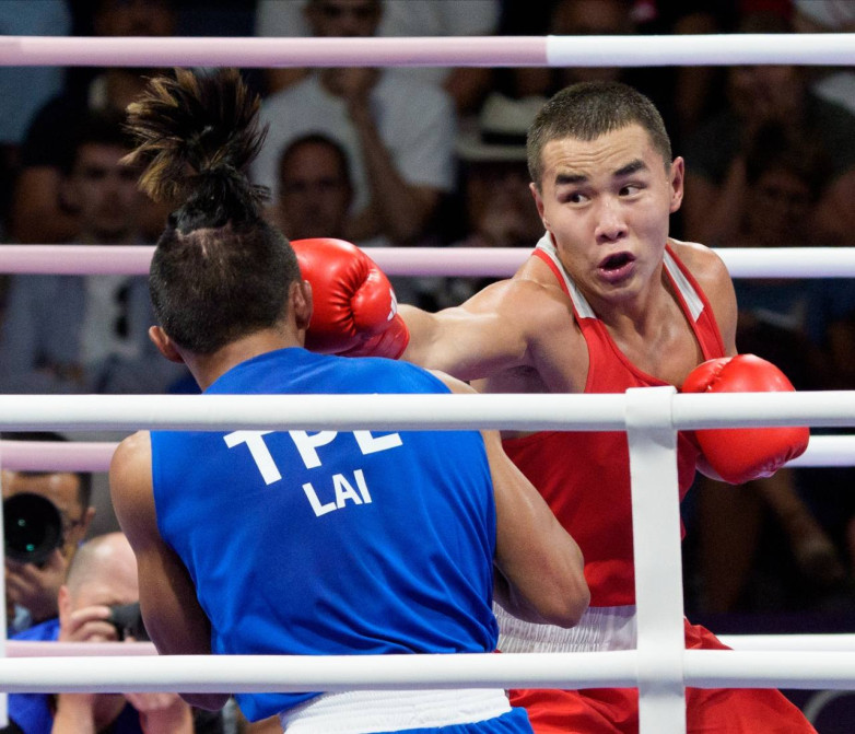 Видео зарубы казахстанского боксера за четвертьфинал Олимпиады-2024