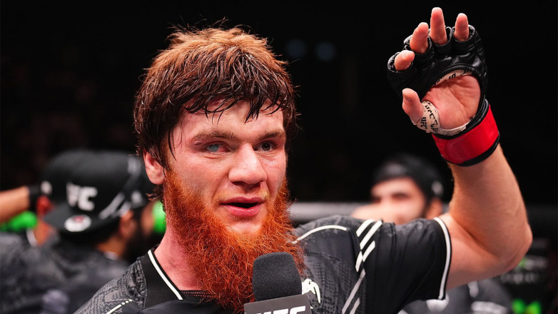 У восходящей звезды UFC из России появился серьезный соперник