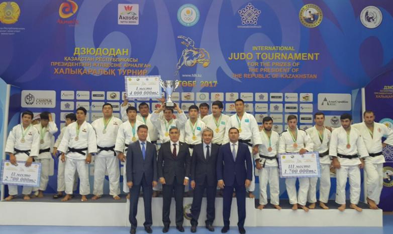 Сборная РК выиграла международный турнир по дзюдо на кубок президента