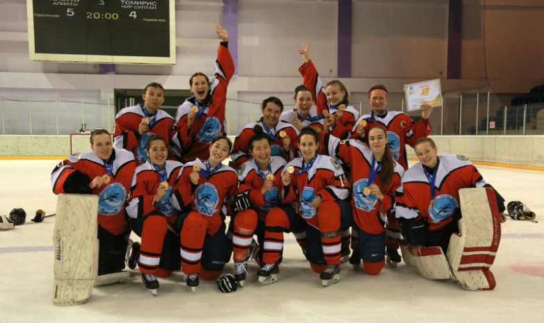 Хоккеистки «Айсулу» стали чемпионками Казахстана среди женщин
