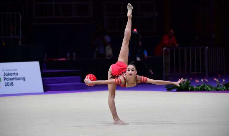 Алина Адилханова выступит на Гран-при по художественной гимнастике в Испании
