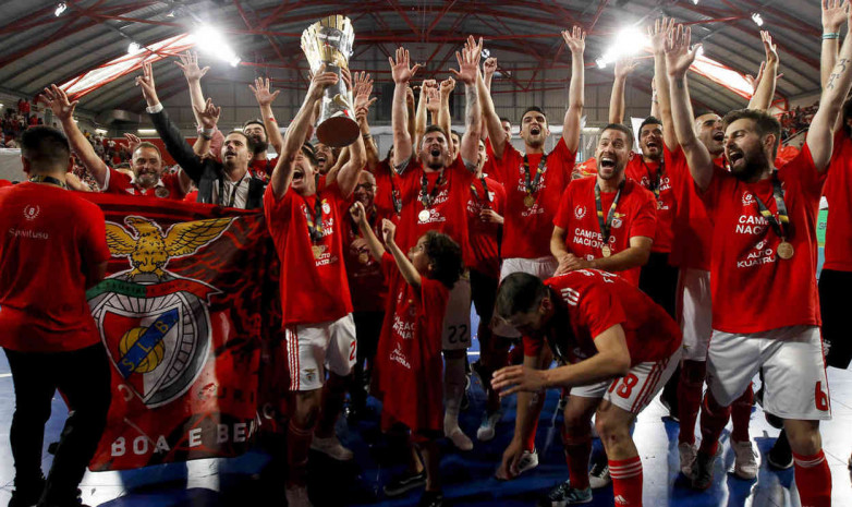 «Бенфика» в восьмой раз стала чемпионом Португалии