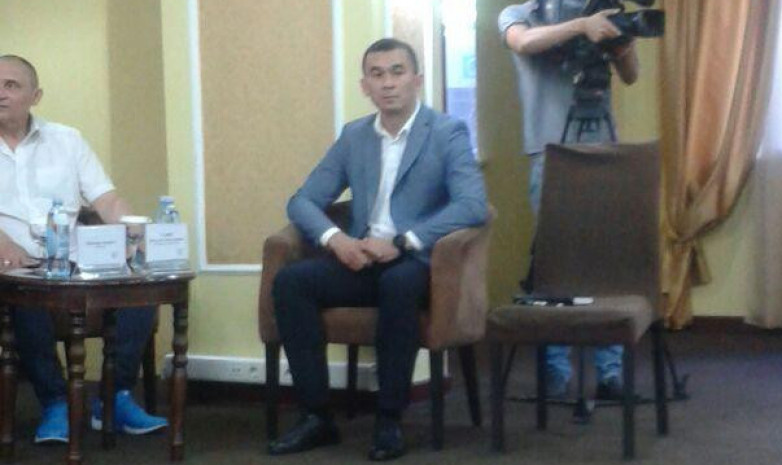 Представлен новый тренер сборной Казахстана по легкой атлетике 