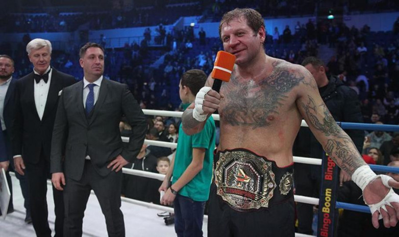 Александр Емельяненко намерен провести бой на турнире Fight Nights