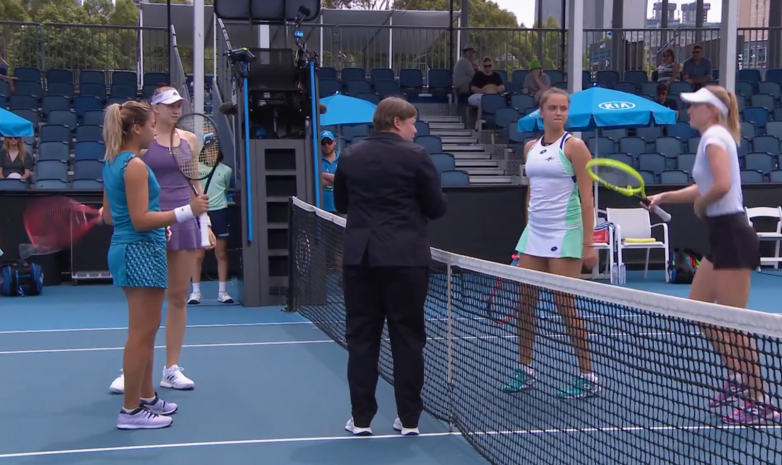 Видеообзор матча Дияс и Рыбакиной во втором круге парного разряда Australian Open