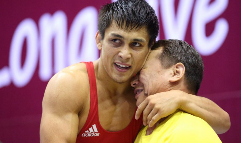 Нурислам Санаев и Даулет Ниязбеков откроют программу чемпионата мира по вольной борьбе