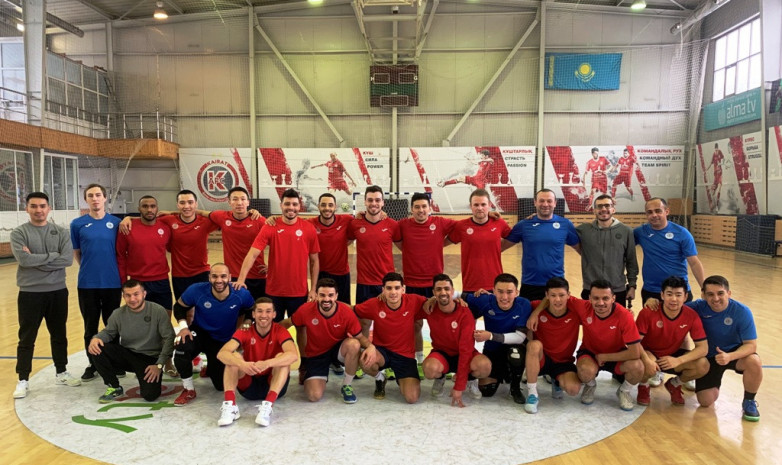 Игроки сборной Нидерландов прошли стажировку в алматинском «Кайрате»