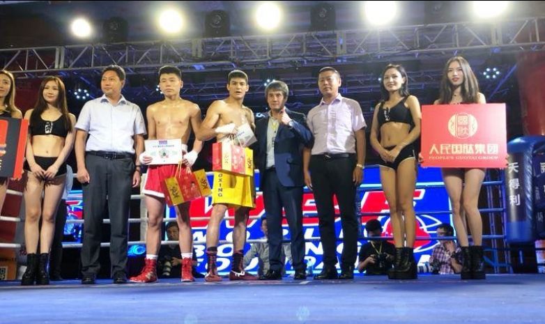 Казахстанцы дебютировали с побед на профи-ринге в Пекине