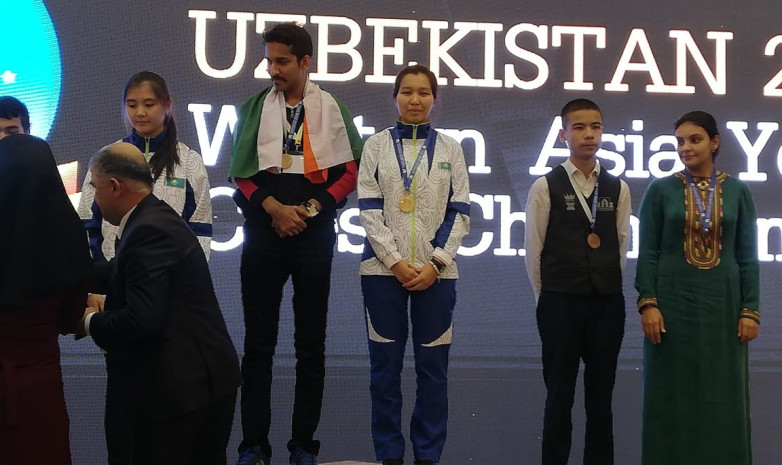 Юношеская сборная Казахстана по шахматам завоевала 17 медалей на чемпионате Западной Азии