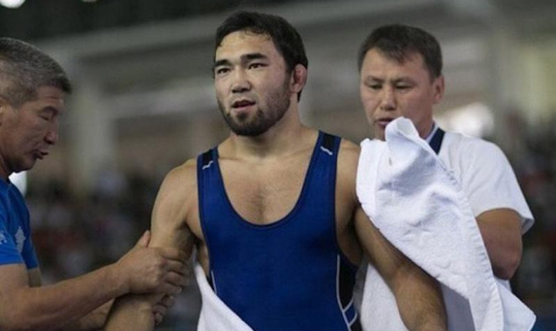 Саятбек Окасов - серебряный призер чемпионата Азии по вольной борьбе