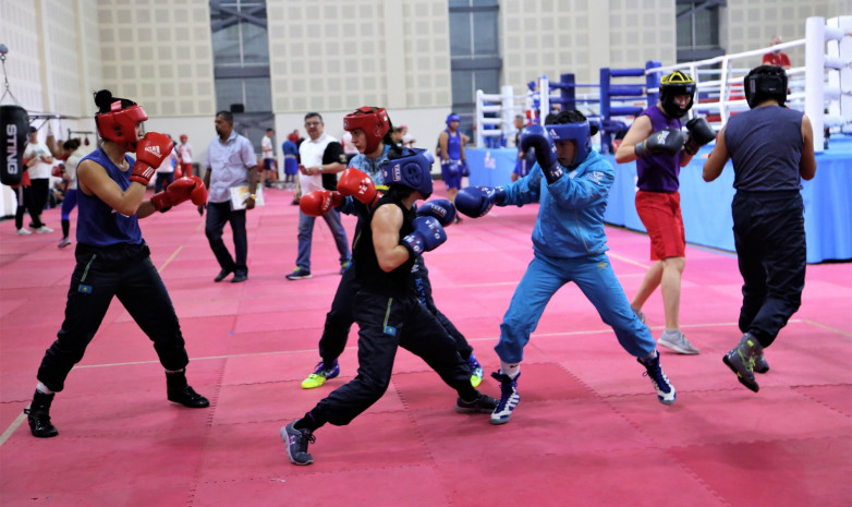 ФОТО. Тренировка женской сборной Казахстана по боксу перед ЧМ в Индии
