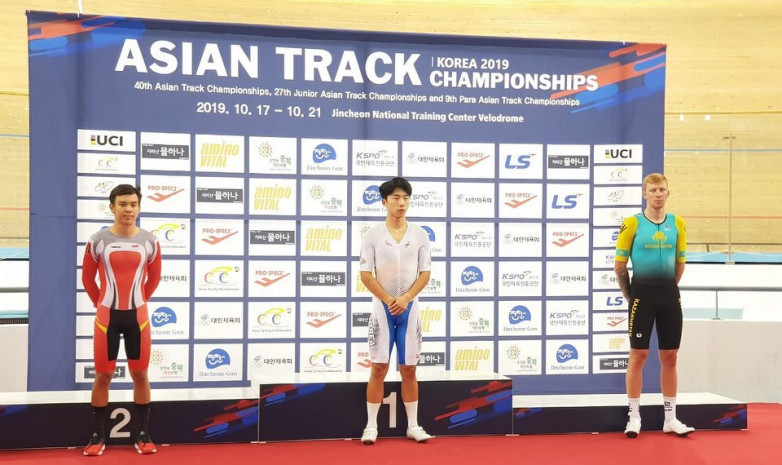 Роман Василенков завоевал бронзу на чемпионате Азии по велоспорту на треке