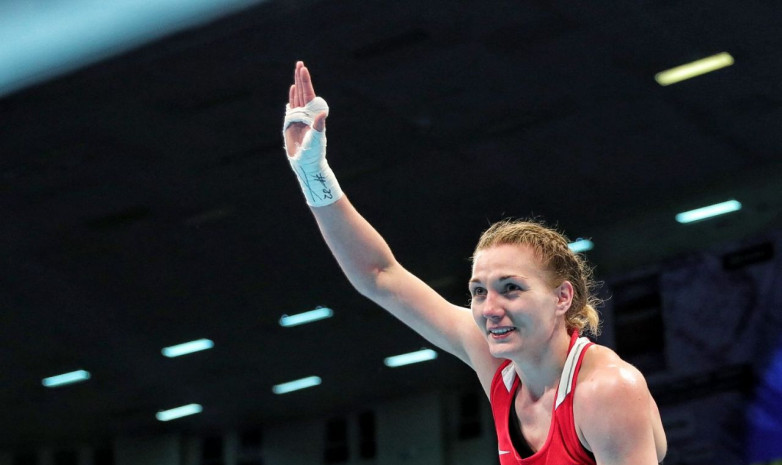 Чемпионка мира по боксу из Казахстана с победы стартовала в отборе на Олимпиаду-2020