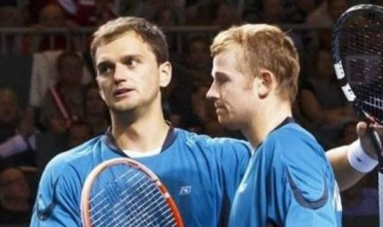 Голубев с Недовесовым вышли в четвертьфинал турнира в Братиславе в парном разряде