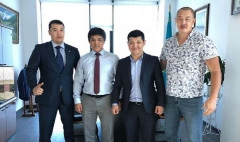 Казахстанский КВН-щик получил должность в федерации панкратиона  