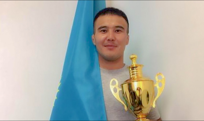 Чемпиона Казахстана по дзюдо убили в очереди за углем в Семее