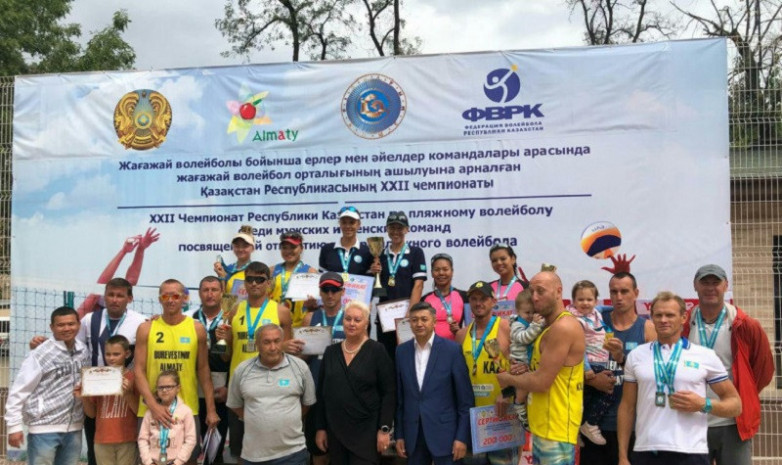 Алматылық жағажай волейболшылары Қазақстан чемпионы атанды
