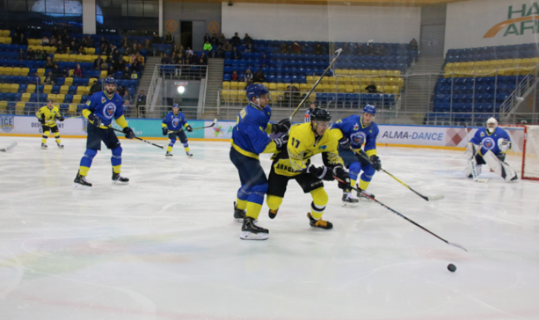 Хоккеисты «Алматы» одержали победу над «Темиртау»