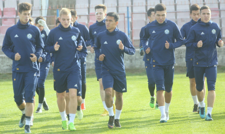 Молодежная сборная Казахстана провела первую тренировку в Черногории