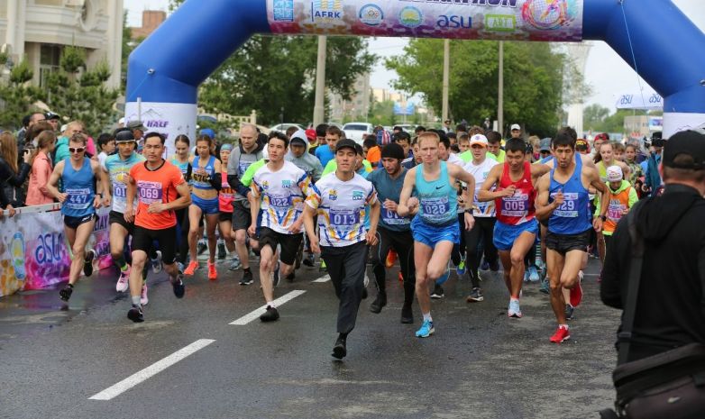 В ВКО прошёл первый в истории «Altay Half Marathon»