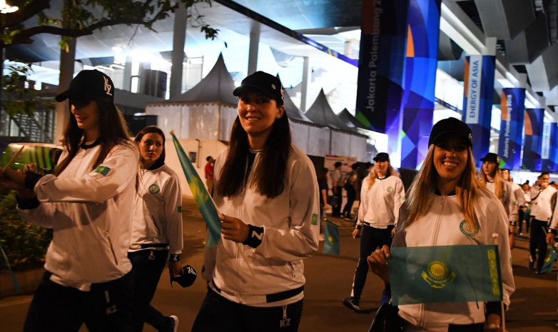 Фоторепортаж с церемонии открытия XVIII летних Азиатских игр
