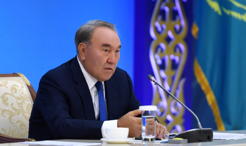 ҚФФ құрметті президенті, Елбасы Назарбаев Президенттік өкілеттігін тоқтатты