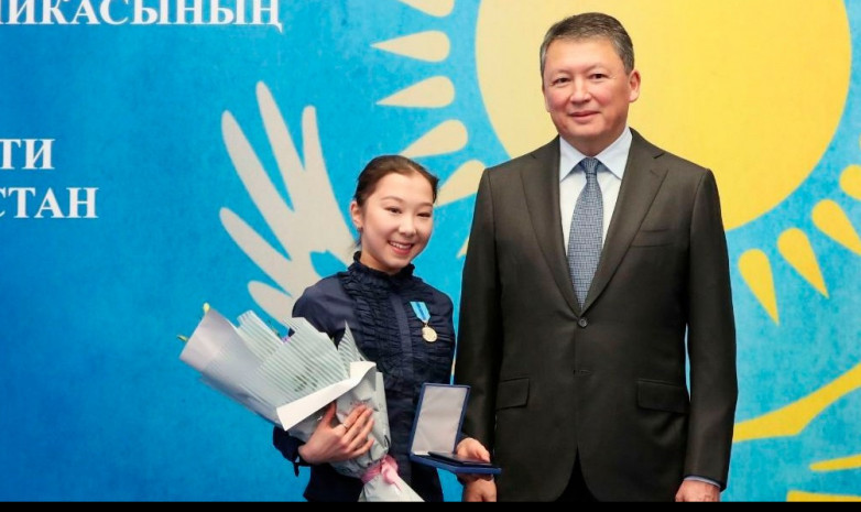 Тұрсынбаева «Ерен еңбегі үшін» медалімен марапатталды