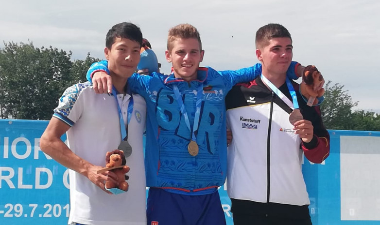 Казахстанский гребец завоевал серебро на чемпионате мира в Болгарии