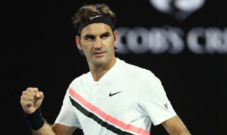 Федерер вышел в финал турнира в Штутгарте и стал первым в рейтинге