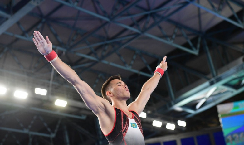 Гимнаст Нариман Курбанов – серебряный призер Универсиады-2019